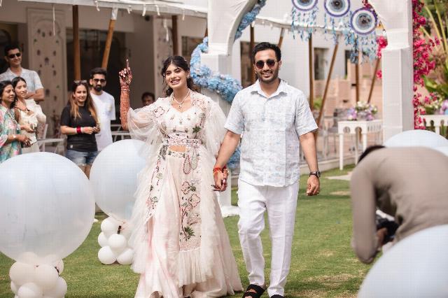 Purshottam Weds Radhika - photo 1