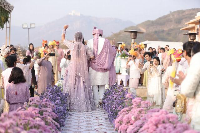 Khushboo Weds Raj - photo 11