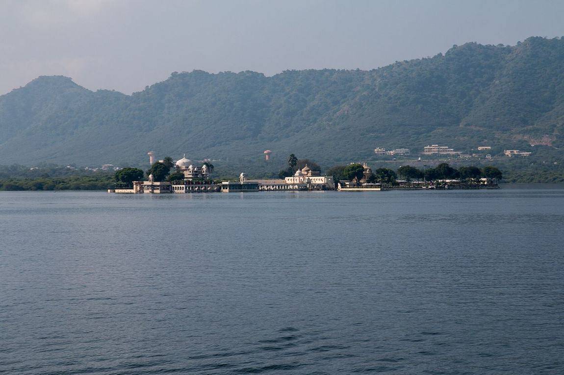 Jagmandir Island Palace: Udaipur's Regal Wedding Venue &mdash; photo 3