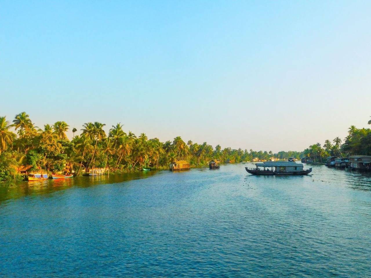 Kumarakom Lake Resort